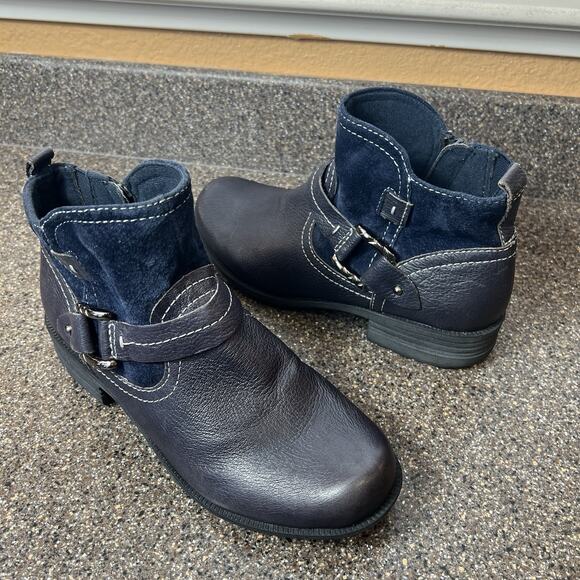 Earth Origins Ankle Bootie Womens Sz 9.5W Gray Blue Leather Comfort Casual Boots - Picture 1 of 11